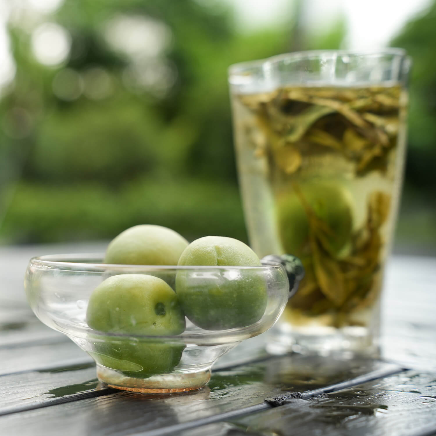 green-plum-green-tea